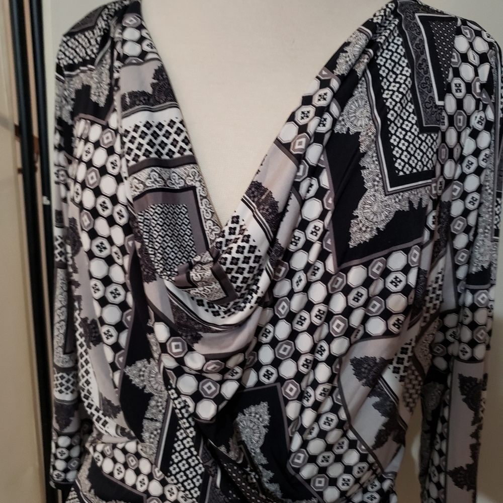 Blouse - Picture 3 of 4